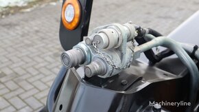 Mini incarcator JCB 300 T HIGH FLOW AIRCO BUCKET - 8
