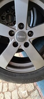 Prodám Hyundai Tucson 2,0crdi 103kw 4x4 Stk+e 5/2026 - 8