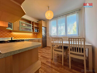 Pronájem bytu 2+1, 59 m², Ostrava, ul. Varenská - 8