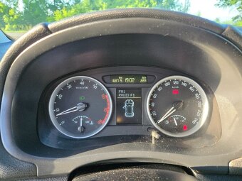 Škoda Fabia combi 1.6 16v - 8