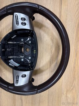 Volant Jaguar XF 2009 - 8