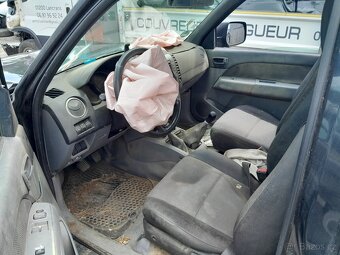 Ford Ranger 2.5 TDCI - 8