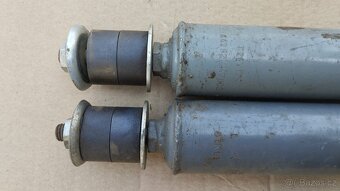 Tlumiče na zadní nápravu na vozy Škoda 105/120. PAL - 8
