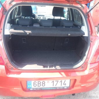 Suzuki Swift 1.3 benzin 68kw rok 2009 58000km - 8