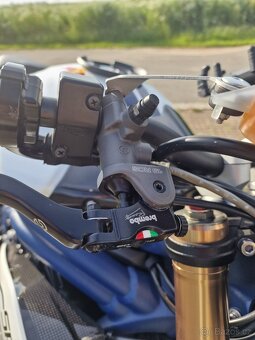 Triumph Speed Triple SE, Komplet výfuk Arrow mnoho doplňků - 8