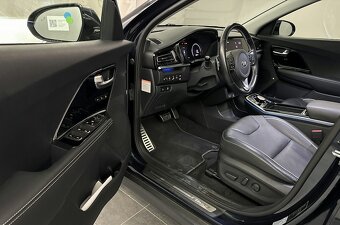 Kia Niro electric spirit 64kWh,DPH,záruka, dojezd WLTP 455 - 8