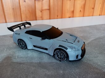 RC Drift Car 1:24, 4WD, NISSAN GTR - 8