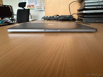 Apple Macbook Pro 13'' 2017 i5, 8GB, 256GB SSD, záruka - 8