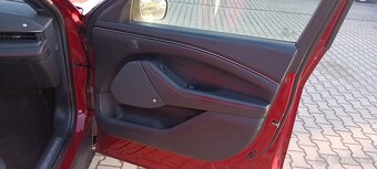 Mustang e-mach Oryginal Europe 99kw - 8