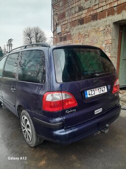 Ford galaxy - 8