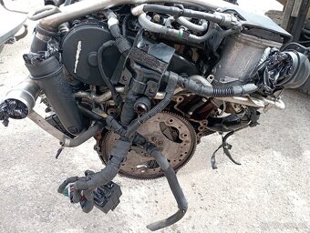 CITROEN C6 2,7HDI UHZ MOTOR s PŘEVODOVKOU 20GG07 - 8