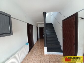 Sebranice, RD 6+1, 220 m2, dvorek – rodinný dům - 8