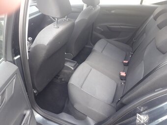 Škoda Fabia 1.0tsi najeto 117000km - 8