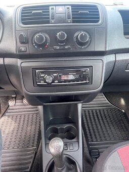 Škoda Fabia 1,2 Htp /44kw / klima / - 8