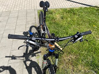 27.5" celoodpružené horské kolo 4ever rám 19" - 8