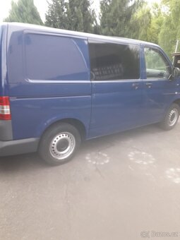 Vw transporter t5 rok 2011 - 8