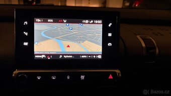 Citroen C4 Cactus 1.2 PureTech 96kW. Koupeno v ČR, Navigace - 8