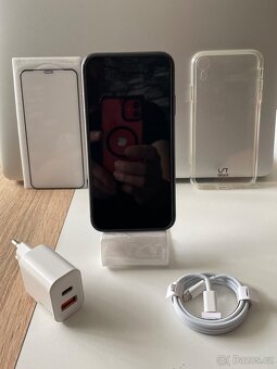 iPhone 11, 64 GB, Black - ZÁRUKA - 8