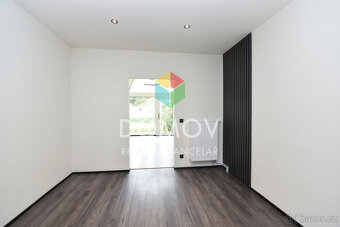 Prostorný byt 4+kk s vlastní zahradou v oblíbené obci Srbsko - 8