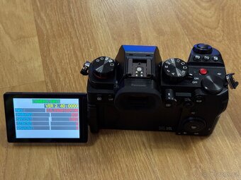 Prodej Panasonic Lumix S5 - téměř nepoužitý - 8