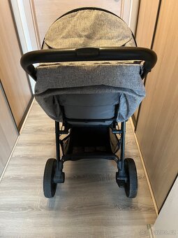 Prodam kocarek znacky Britax Romer - 8