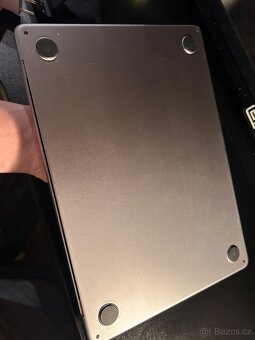 Macbook air m3 2024 - 8