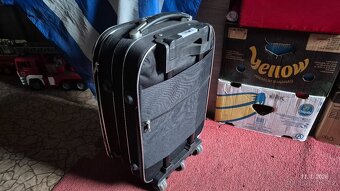 150 x DVD + Chalupáři - 8