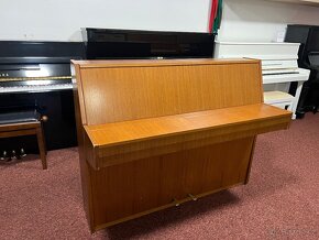 Menší piano May Berlin v záruce, doprava PRODÁNO - 8
