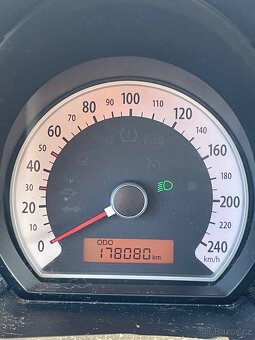 Kia ceed - 8