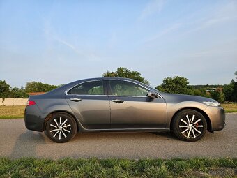 Honda Accord 2.2 i-Dtec - 8