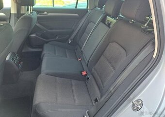 Volkswagen Passat 2,0TDI 110kW Variant BlueMotio - 8