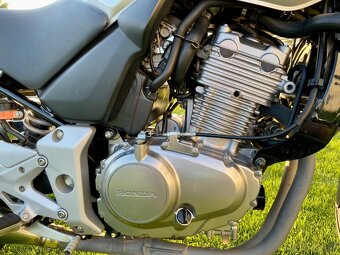 HONDA CBF 500 - 8