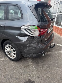 BMW Řada 2, 1.5D HAVAROVANÉ 7 míst - 8