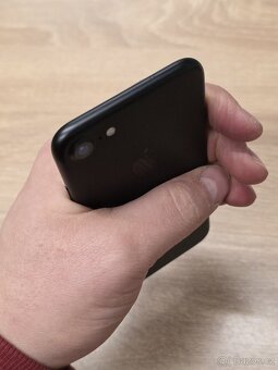 iPhone 7 32GB - 8