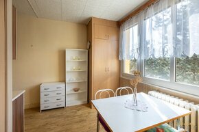 Prodej bytu 3+1, 68 m2 v Rakovníku Čs. legií - 8