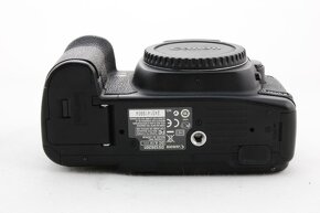 Zrcadlovka Canon 5D II 21Mpx Full-Frame + příslušenství - 8