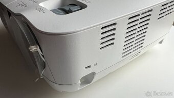 Projektor NEC V281W - stav nového - 8