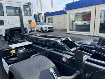 Iveco 75E18 Kontejner Nová nástvaba 5t - 8