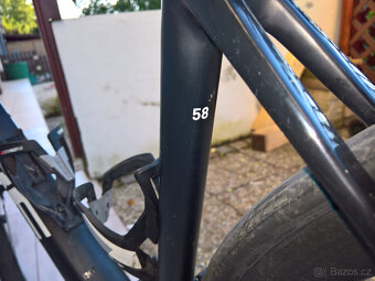 PRODÁM SILNIČNÍ KOLO CUBE ATTAIN SL - 8