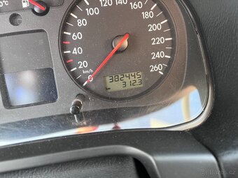 Golf 4 variant 1.9tdi motor klepe - 8