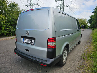 VW Transporter T5.1 L2 2015 serviska ČR 149 t.km 2.maj. - 8