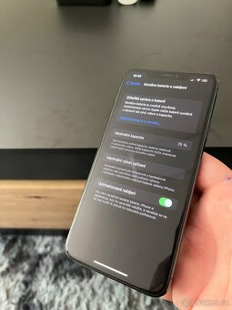 iPhone 11 Pro Max - 8