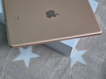 Apple iPad 8. generace 32gb TOP stav - 8