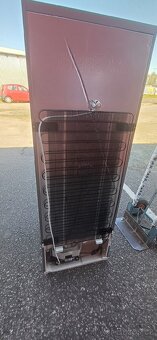 Lednice s mrazákem Liebherr jako nová - 8