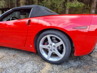 Chevrolet Corvette C6 - 8