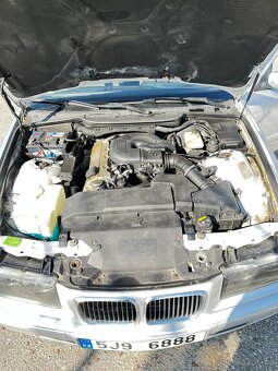 BMW E36 compact 316i - 8