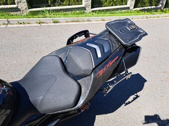 Suzuki B-King 2011 + 3 kufry - 8