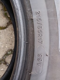 Letní pneu 215/65 R17 - 8
