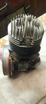 Jawa speciál motor - 8