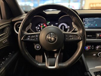 Alfa Romeo Stelvio 2.2 210 HP Veloce 8AT Q4 - 8